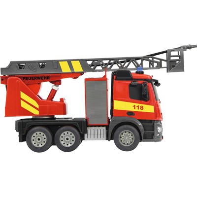 RC Feuerwehrauto m. Spritze